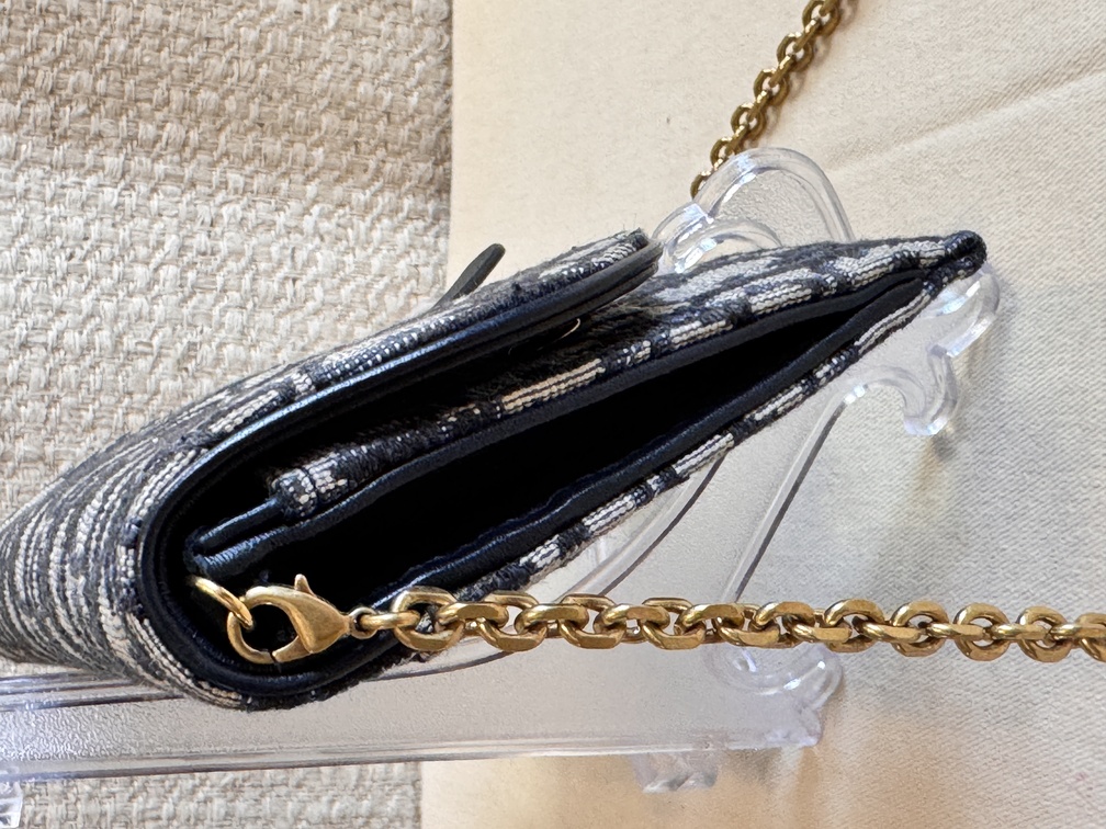 DIOR SADDLE POUCH LEATHER サドルバッグ DIOR | Saddle ストラップ付き バッグ グレインドカーフスキン